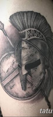 Fotó egy lándzstetoválásról 2018.08.22. №021 - lándzsás tetoválás -