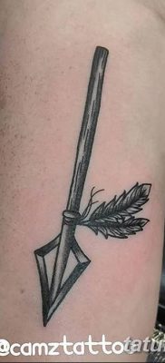 Fotó egy lándzstetoválásról 2018.08.22. №003 - lándzsás tetoválás -