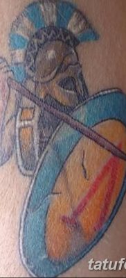 Fotó egy lándzstetoválásról 2018.08.22. №058 - lándzsás tetoválás -