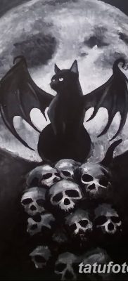 foto af en kattetatovering med vinger dateret 26/06/2018 №066 - Kattetatovering med vinger -