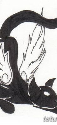 foto af en kattetatovering med vinger dateret 26/06/2018 №061 - Kattetatovering med vinger -