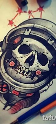 fotó az űrhajós tetoválásról, dátum: 2017.12.25 №085 - űrhajós tetoválás -