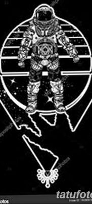 fotó az űrhajós tetoválásról, dátum: 2017.12.25. №099 - űrhajós tetoválás -