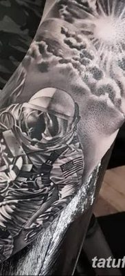 fotó az űrhajós tetoválásról, 2017. december 25 -én kelt, 116. szám - űrhajós tetoválás -