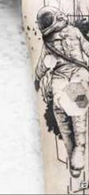 fotó az űrhajós tetoválásról, 2017. december 25 -én, №054 - űrhajós tetoválás -