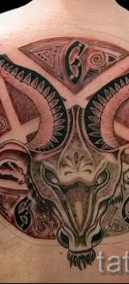 Kecske tetoválás - fotó a kész tetoválásról 10012016 46