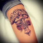 Kereszt tetoválás jelentése 6