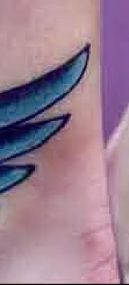 Fotó a Hermes tetováló szárnyairól - 06072017 - példa - 042 Hermes tetoválószárnyai