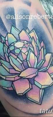 fotó egy kristálytetoválásról, kelt 2017.08.27. 068 - Tetováló kristály -