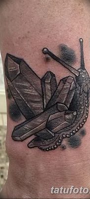 fotó egy kristálytetoválásról, kelt 2017.08.27. 051. szám - Tetováló kristály -