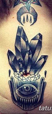 fotó egy kristálytetoválásról, kelt 2017.08.27. 022. szám - Tetováló kristály -