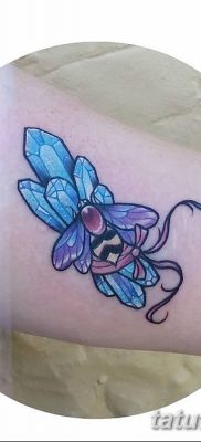 fotó egy kristálytetoválásról, kelt 2017. 08. 27 -én №030 - Tetováló kristály -