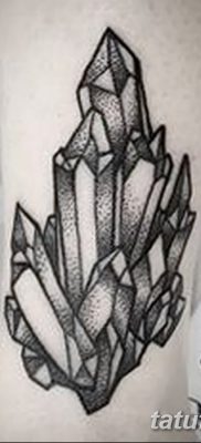 fotó egy kristálytetoválásról, kelt 2017.08.27. 034. sz. - Tetováló kristály -