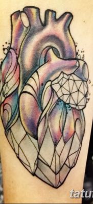 fotó egy kristálytetoválásról, kelt 2017.08.27. 038 - Tetováló kristály -