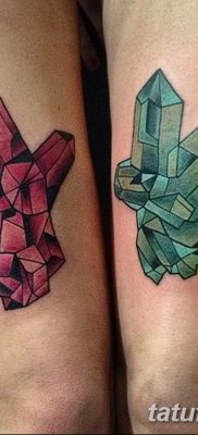 fotó egy kristálytetoválásról, kelt 2017.08.27. 085. sz. - Tetováló kristály -
