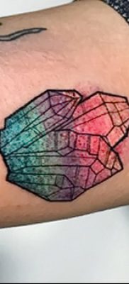 fotó egy kristálytetoválásról, dátum: 2017.08.27. 088 - Tetováló kristály -