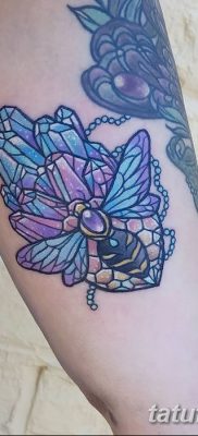 fotó egy kristálytetoválásról, kelt 2017.08.27. 090. szám - Tetováló kristály -