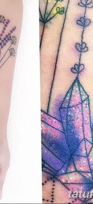 fotó egy kristálytetoválásról, kelt 2017.08.27. 091. szám - Tetováló kristály -