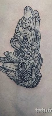 fotó egy kristálytetoválásról, kelt, 2017.08.27. 094. szám - Tetováló kristály -