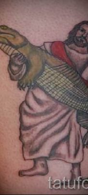 Egy krokodil tetoválás fotója egy cikkhez a krokodil tetoválás jelentéséről - tatufoto.ru - 37