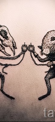 Снимка на татуировка на заек - Необичайна татуировка на скелет