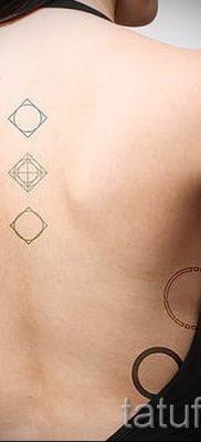 Снимка на кръгова татуировка за статия за значението на татуировка с кръг - tatufoto.ru - 49