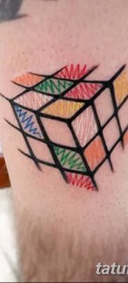 fotó a Rubik -kocka tetoválásról, kelt 2018.02.24., 005 - tetoválás Rubik -kocka -