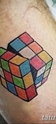 fotó a Rubik -kocka tetoválásról, kelt 2018.02.24., 007 - tetoválás Rubik -kocka -