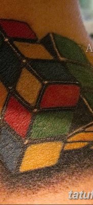 fotó a Rubik -kocka tetoválásról, kelt 2018.02.24. №020 - tetoválás Rubik -kocka -