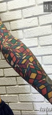 fotó a Rubik -kocka tetoválásról, dátum: 2018.02.24 №075 - tetoválás Rubik -kocka -