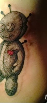 снимка татуировка кукла вуду от 08.08.2017 №069 - татуировка кукла вуду_
