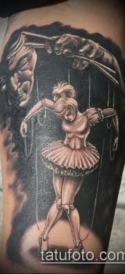 Fénykép egy bábjátékos tetoválásról - példa egy rajzra - 30052017 - példa - 004 Tattoo Puppeteer