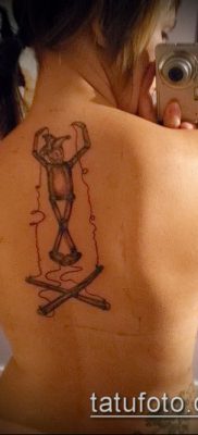 Fénykép egy bábjátékos tetoválásról - példa egy rajzra - 30052017 - példa - 028 Tattoo Puppeteer