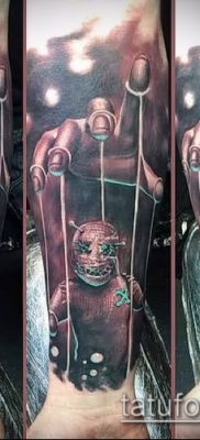 Fénykép egy bábjátékos tetoválásról - példa egy rajzra - 30052017 - példa - 048 Tattoo Puppeteer