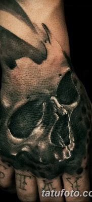 Fotó egy ököl tetoválásról 2018.09.14. №028 - tetováló ökl -