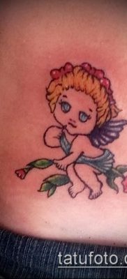 fotó Ámor tetoválásról (jelentése) - példa egy érdekes tetoválási rajzra - 065