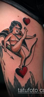 fotó Ámor tetoválásról (jelentése) - példa egy érdekes tetoválási rajzra - 034