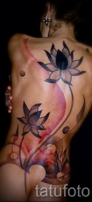 fotó a tavirózsa tetoválásról egy cikkhez a tavirózsa tetoválás jelentésével - tatufoto.ru - 8