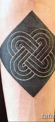 صورة وشم مربع من 15.09.2018 №020 - وشم مربع -