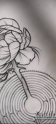 tetováló labirintus №212 - a minta hűvös változata, amely jól használható a véglegesítéshez és tetováló labirintusként történő alkalmazáshoz a hátoldalon