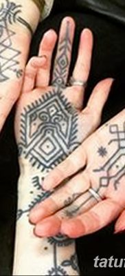 fotó tenyér tetoválás kelt 2017.10.23. №031 - tenyér tetoválás -