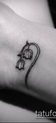 fotó gyöngyvirág tetoválásról (érték) - példa rajz - 031