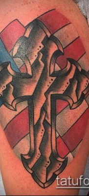 fotografija tetovaža latinskog križa (tetovaža) (vrijednost) - primjer crteža - 039