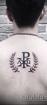 babérkoszorú tetoválás (jelentése) - egy példa egy érdekes tetoválási tervre - 062
