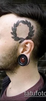 babérkoszorú tetoválás (jelentése) - egy példa egy érdekes tetoválási tervre - 047