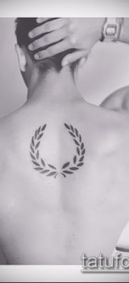 babérkoszorú tetoválás (jelentése) - egy példa egy érdekes tetoválási tervre - 041