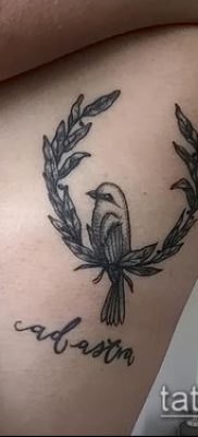 babérkoszorú tetoválás (jelentése) - egy példa egy érdekes tetoválási tervre - 040