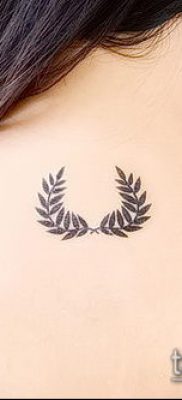 babérkoszorú tetoválás (jelentése) - egy példa egy érdekes tetoválási tervre - 038