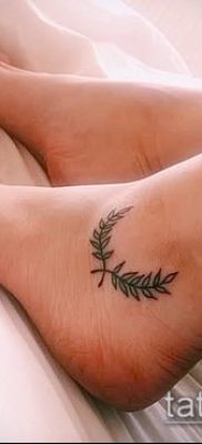 babérkoszorú tetoválás (jelentése) - egy példa egy érdekes tetoválási tervre - 025