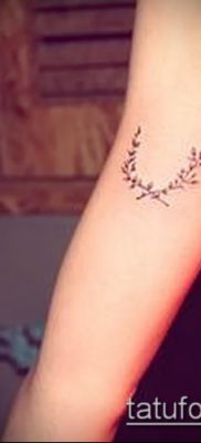 babérkoszorú tetoválás (jelentése) - egy példa egy érdekes tetoválási tervre - 017